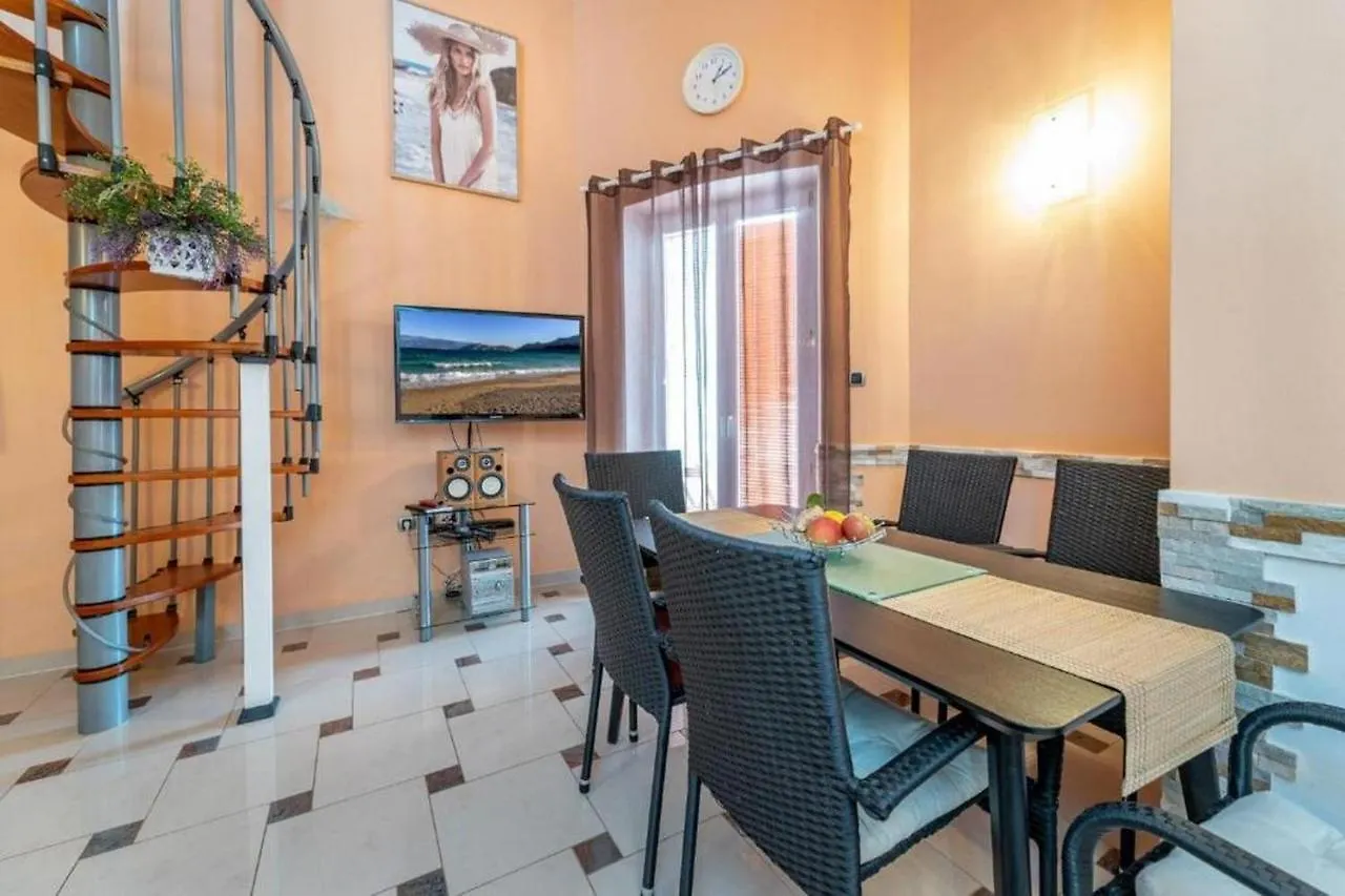 Apartments With A Parking Space Baska, Krk - 21847